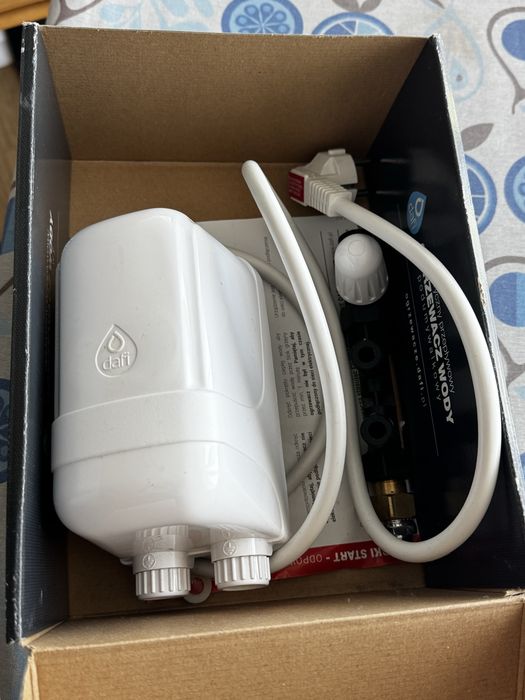 Przeplywowy podgrzewacz defi 3,7 kw