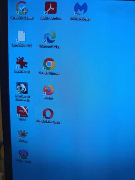 komputer stacjonarny DDR3. 16GB, Windows 10 z 2  dyskami