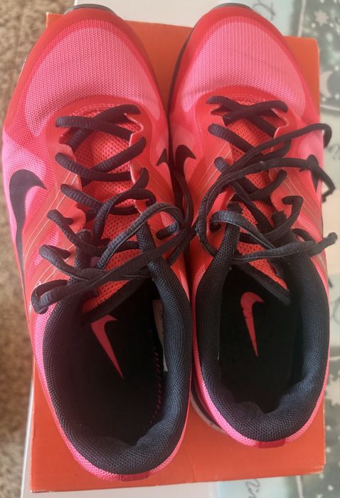 Sapatilhas Nike Fusion TR2, como novas, tam.38, na cx original.