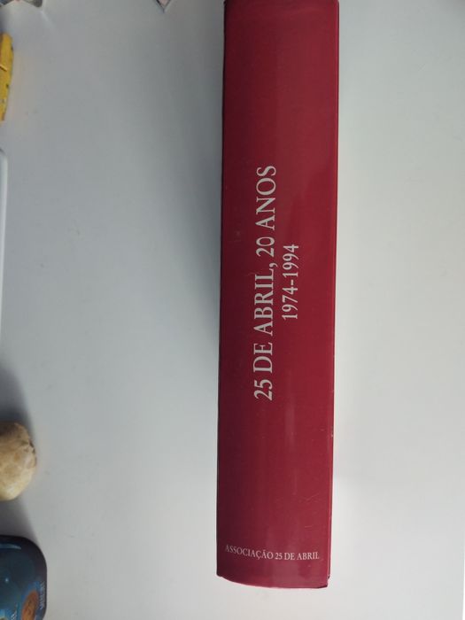 Livro do 25 de Abril