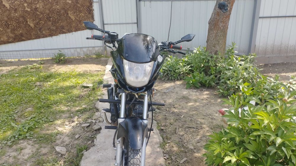 Продам мотоцикл  Мустанг 150 мт-6 присутній Торг