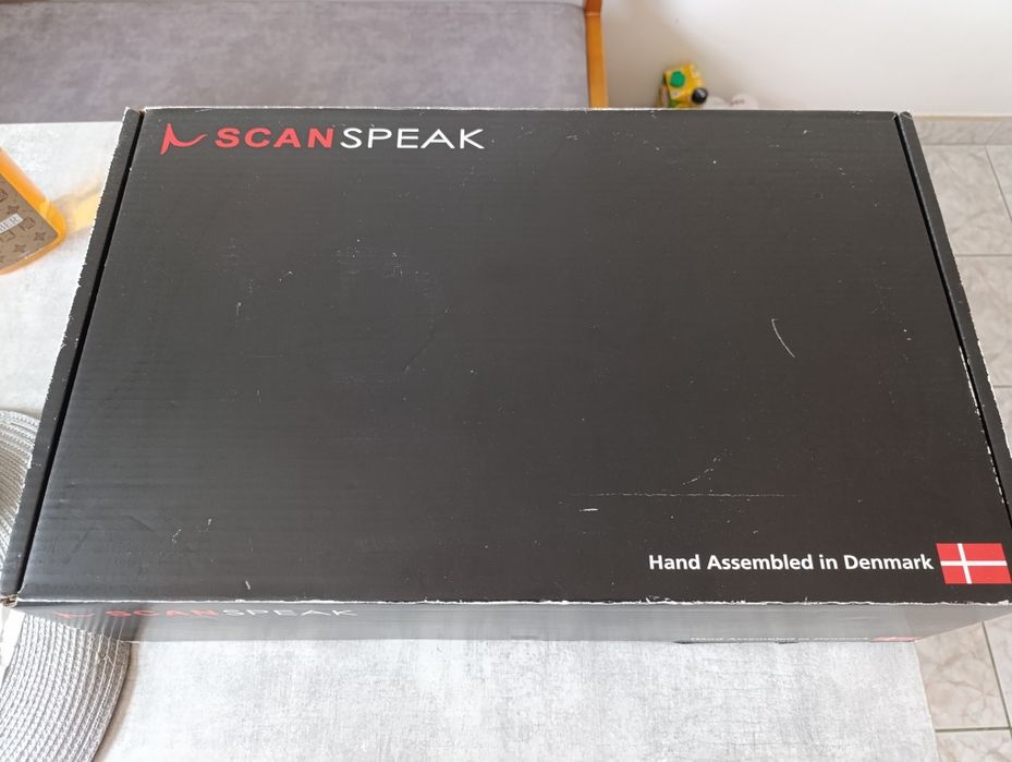 Scan Speak Revelator 26W/8867T00