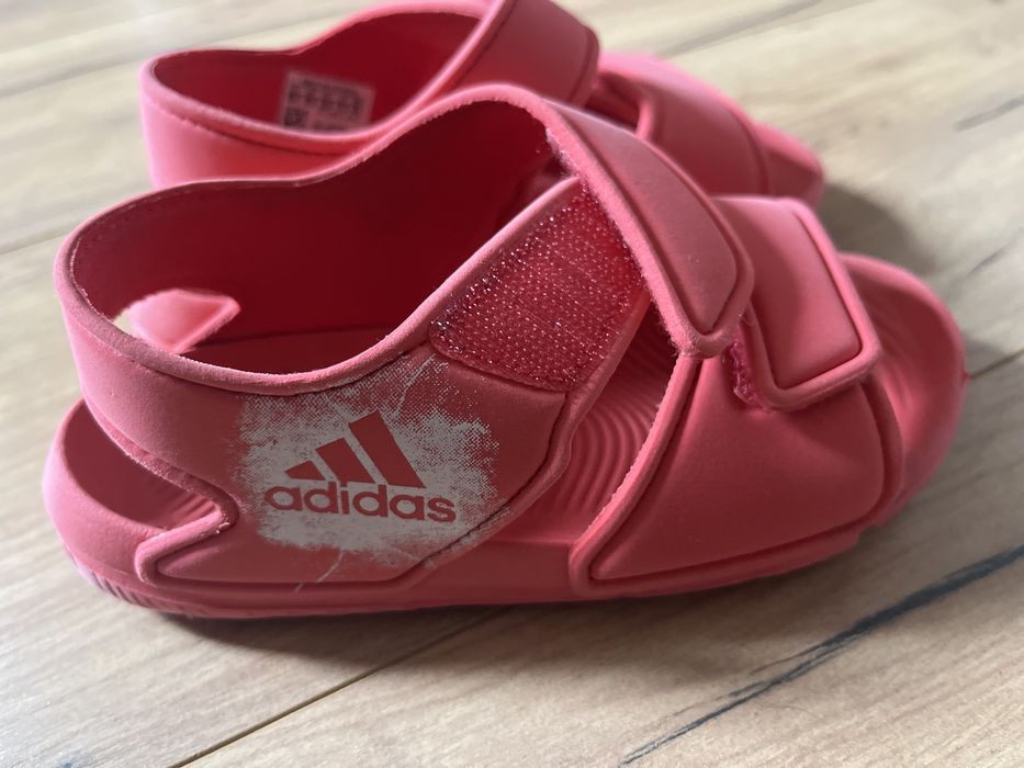 Snadałki adidas 28