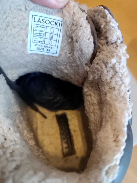 Buty Lasocki
Skóra naturalna
Rozmiar: 46