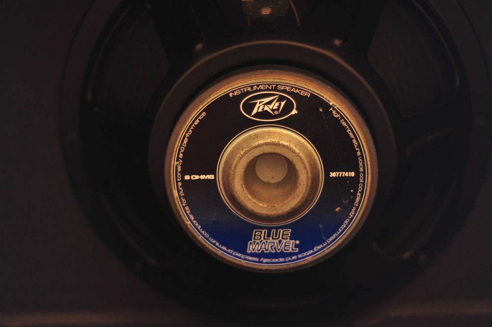 amplificador de guitarra Peavey Vypyr 30 avariado