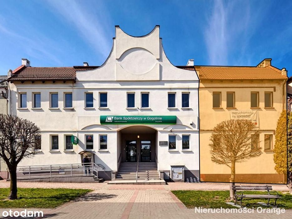 Prawe skrzydło zabytkowego budynku