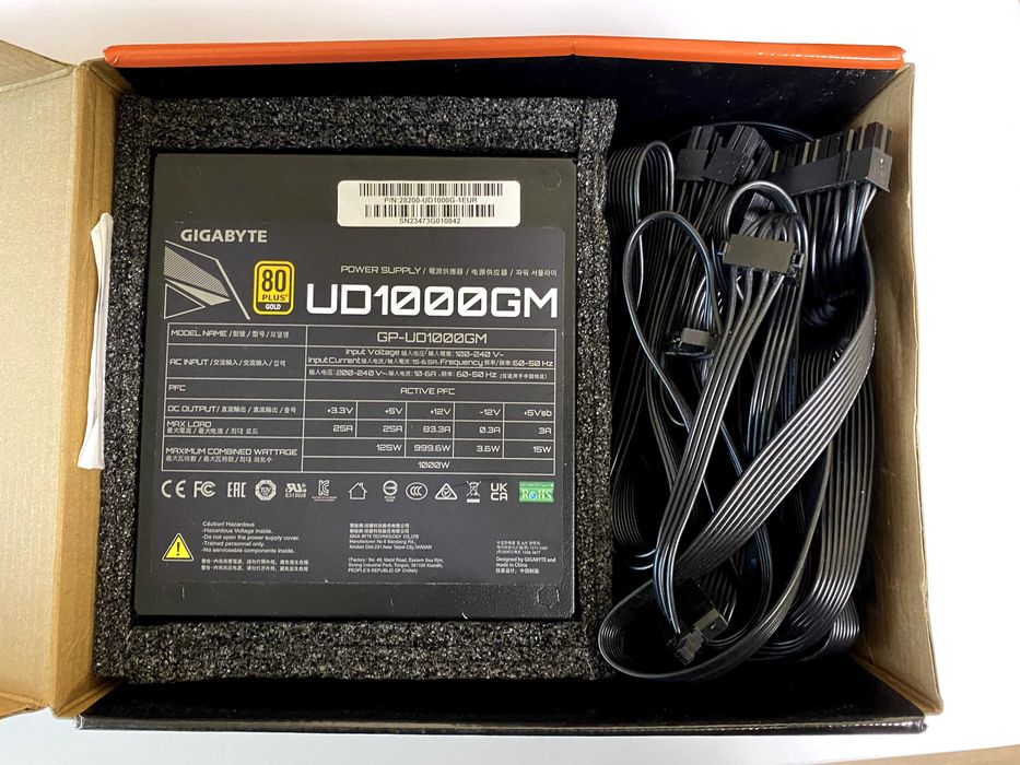 Блок живлення Gigabyte 1000W 80+ Gold [UD1000GM] (З ГАРАНТІЄЮ)
