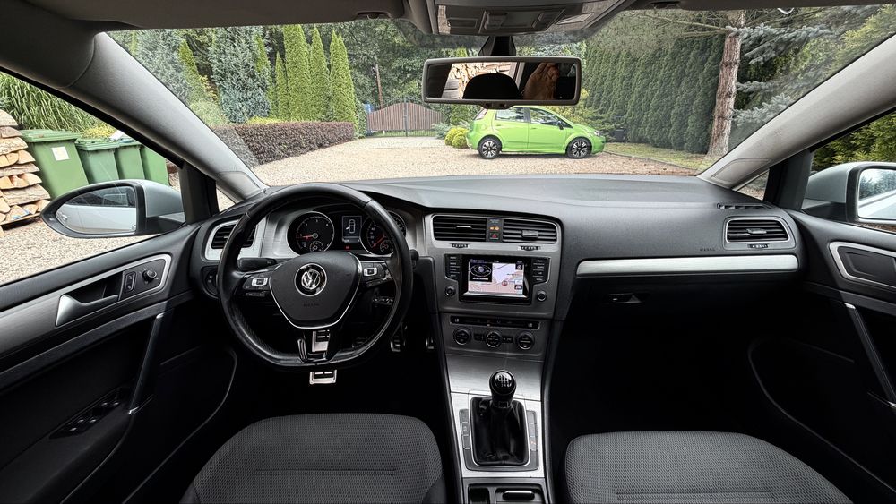 Volkswagen Golf 7 1.6 TDI 110 km  Nawigacja felgi 18 GTD