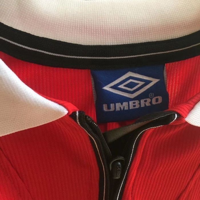 Футбольна форма Манчестер Юнайтед 98-99/ Manchester United jersey