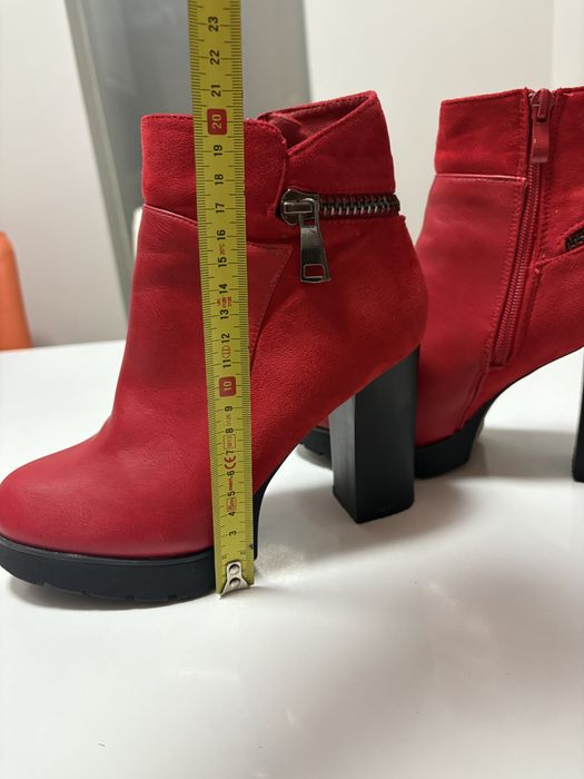 Buty damskie 38 kozaki botki czerwone