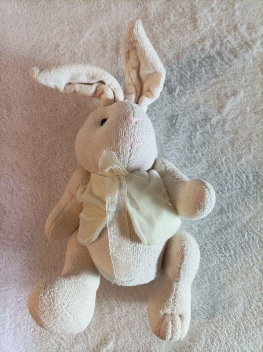 Coelho de peluche