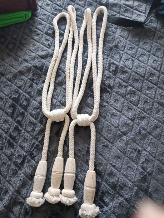 White Curtain Cords with Very Little Use