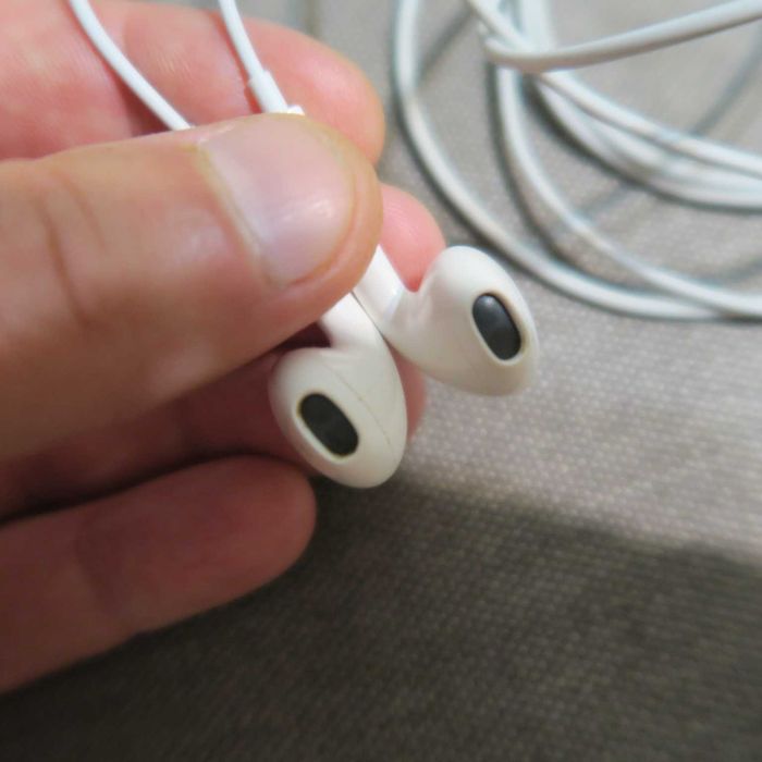 Наушники Apple Earpods A1748