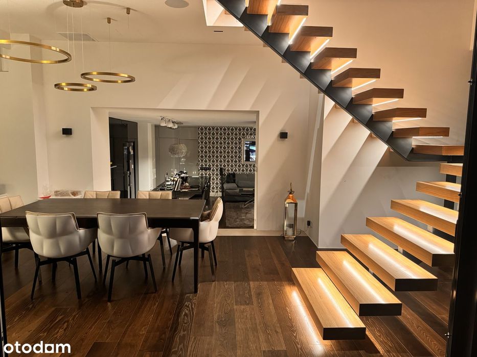Beautiful Penthouse 160m2 in the Heart of Warsaw for rent for months