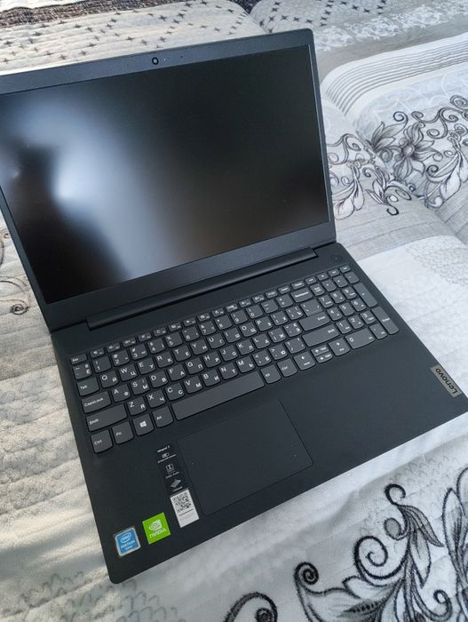 Lenovo IdeaPad 3 15IML05 15.6" (Pentium Gold 6405U, GeForce MX130, 8GB RAM, 256GB SSD)