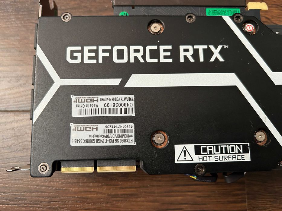 Видеокарта RTX 3090 24GB KFA2 SG 1-Click OC (39NSM5MD1GNK)