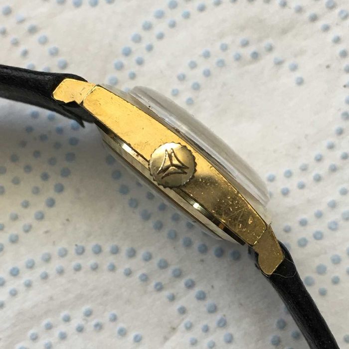 Damski zegarek Borel Cocktail 20 mikronów złocenia Swiss