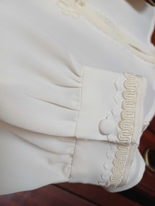 Blusa Ann Taylor Elegante renda Boho