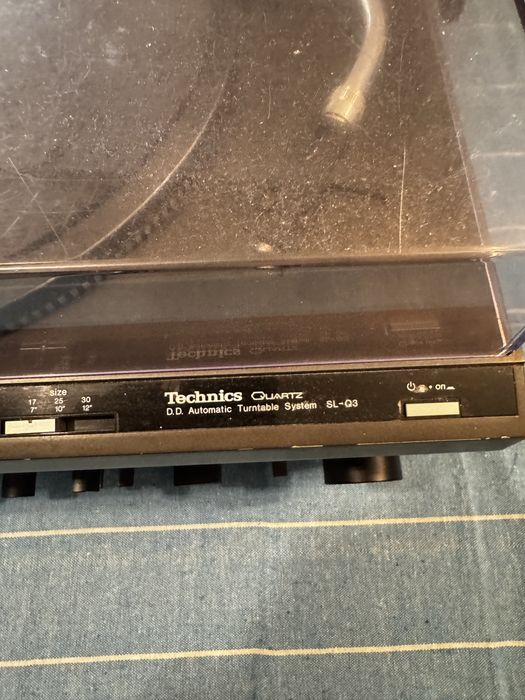TECHNICS SL Q2 / quartz direct drive