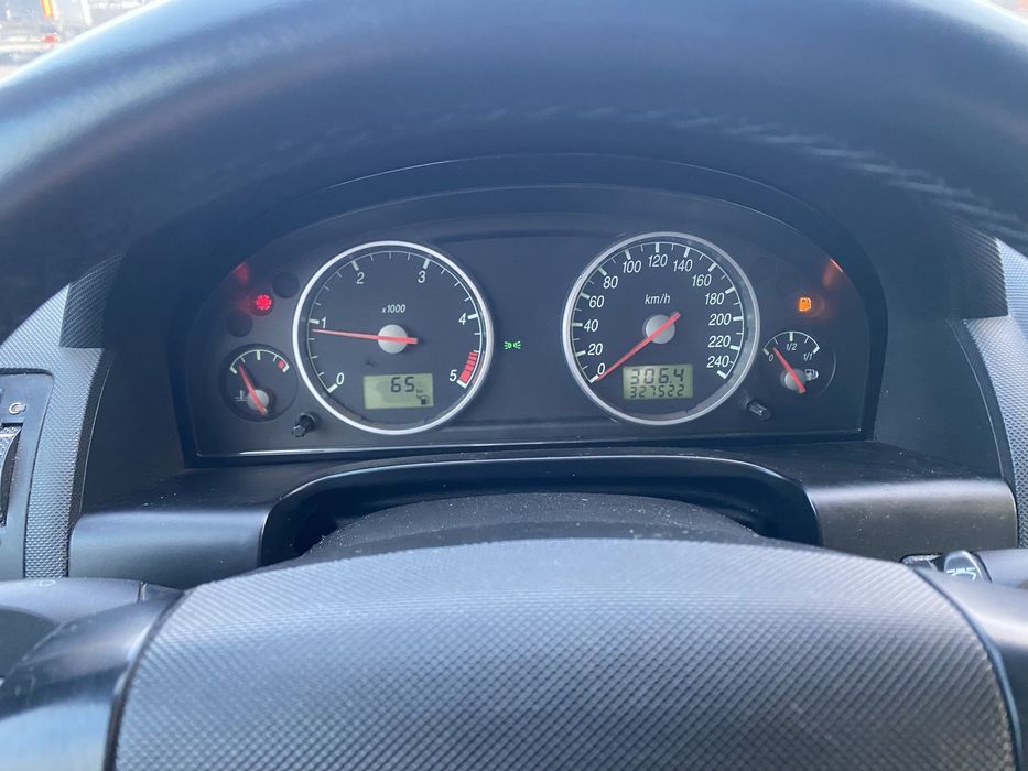 Ford Mondeo 2.0 дизель 2001 рік  Механіка Нерозмитнений