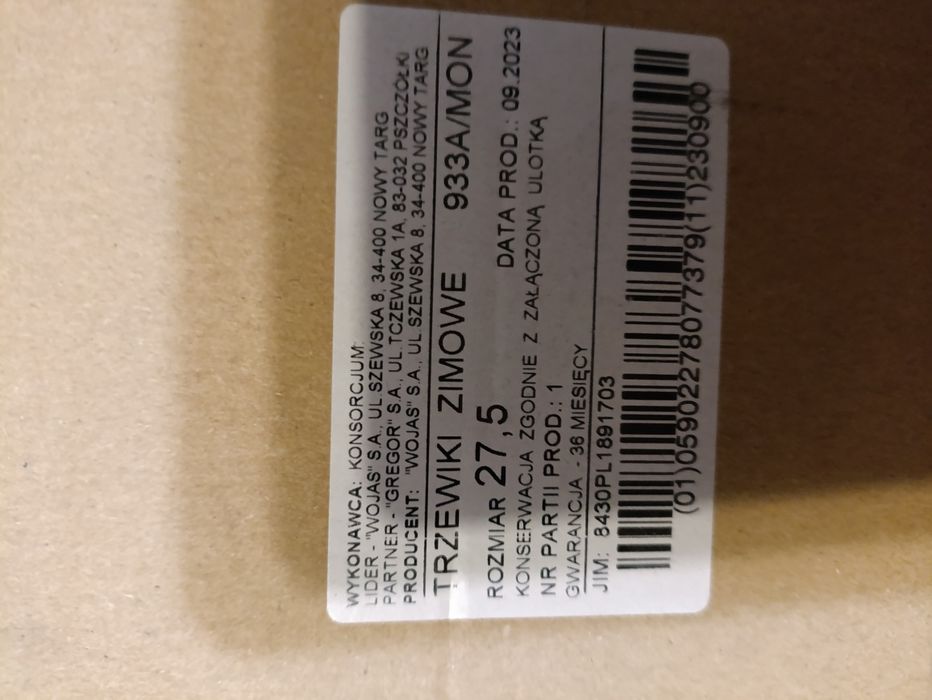 Nowe zimowe buty wojskowe wzór 933A/MON rozmiar 27.5