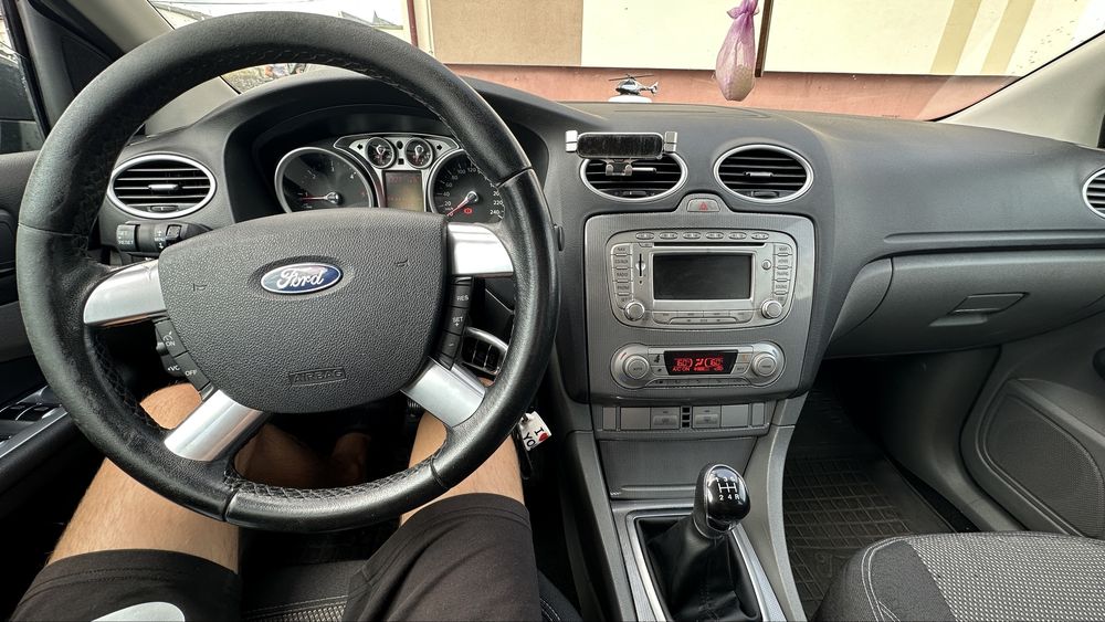 Ford Focus 2008р