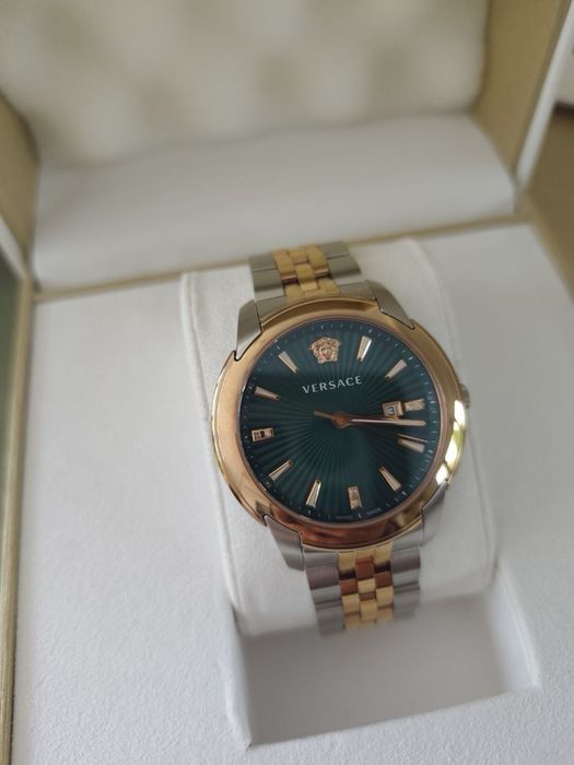 Zegarek Versace V-Urban model VELQ00619