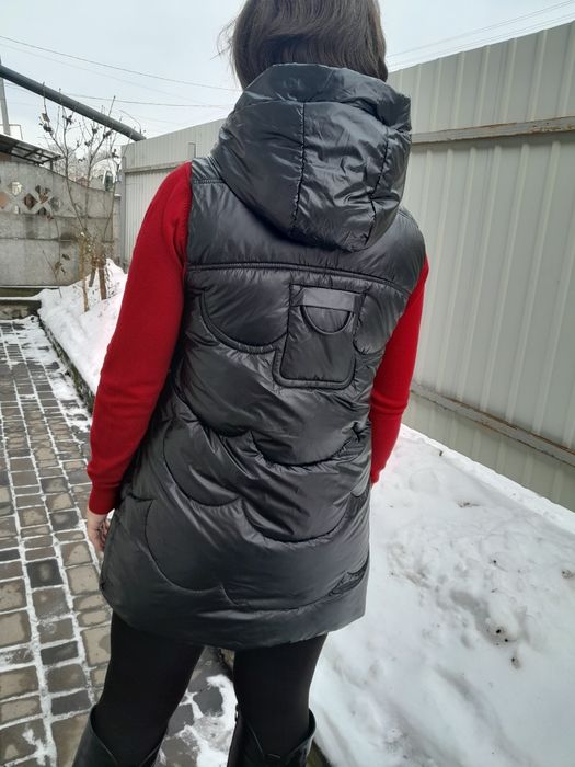 Жилетка жіноча довга чорна, коротка безрукавка, жилет жіночий