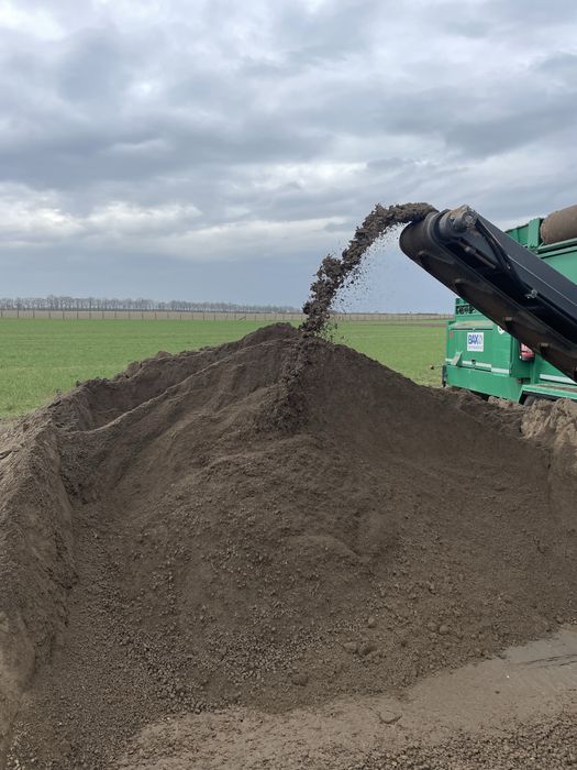 Ziemia siana humus pod trawnik warzywa