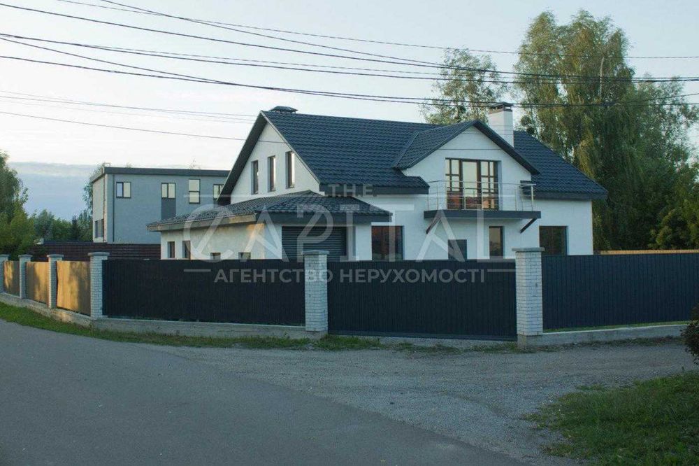 Продаж Будиноку, Романків , 225м2