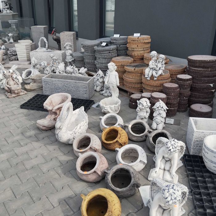 Ozdoby Ogrodowe Figurki Donice Deski Poidełko grys ziemia Kaskada bruk