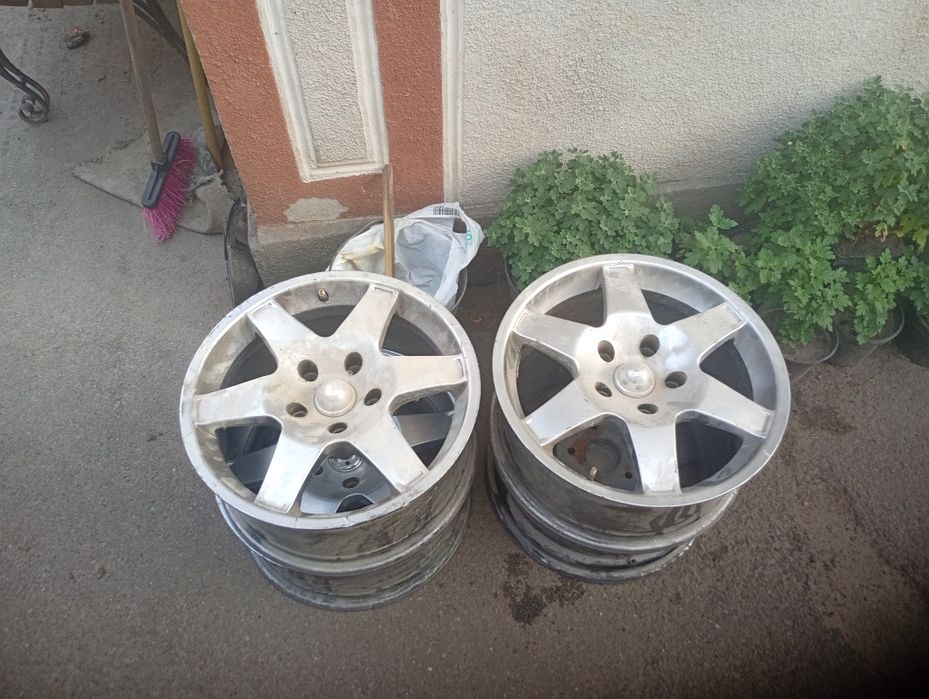 продам диски AlessiO made in Italy комплект 4шт r17