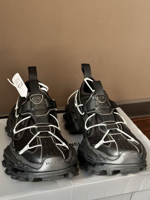Кроссовки Balenciaga Hike Black