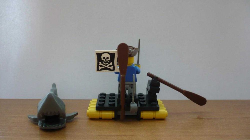 Klocki LEGO® 6234 Pirates - Renegade's Raft 1991r. Kompletność 100%