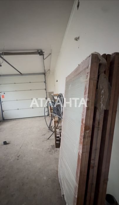 Продаж або обмін на 2-3 кімнатну квартиру