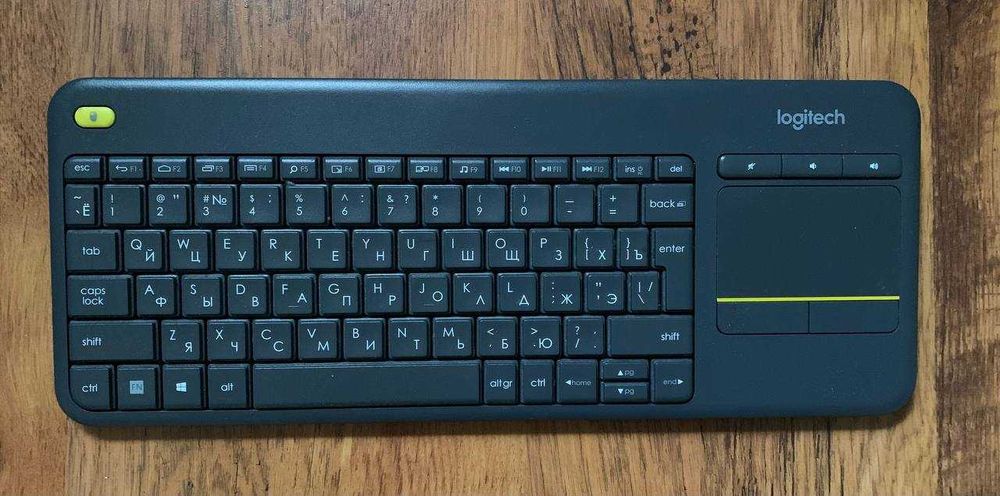 Клавіатура бездротова Logitech K400 Plus