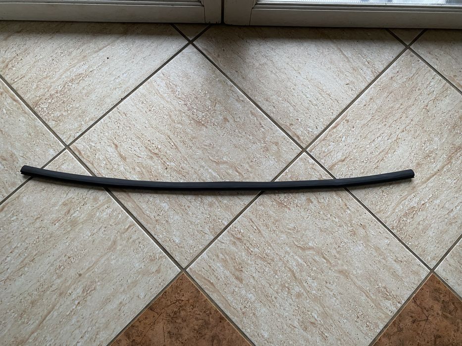 Uszczelka górna zderzaka Toyota Yaris IV 53395-k0010