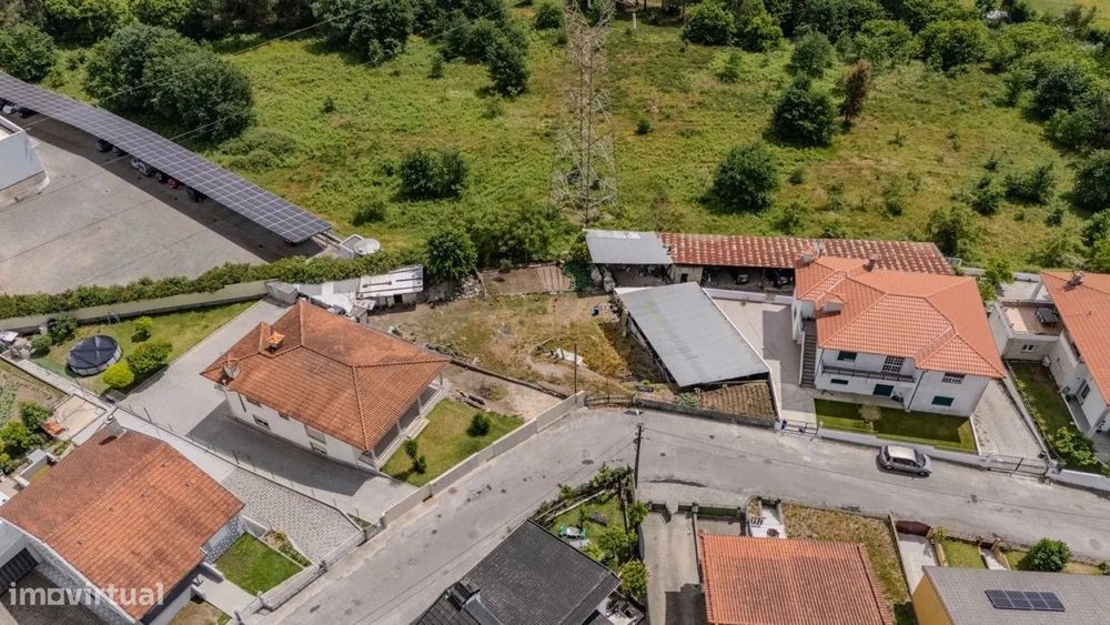 Terreno Premium em Ronfe - 860m2 para a casa dos seus Sonhos!