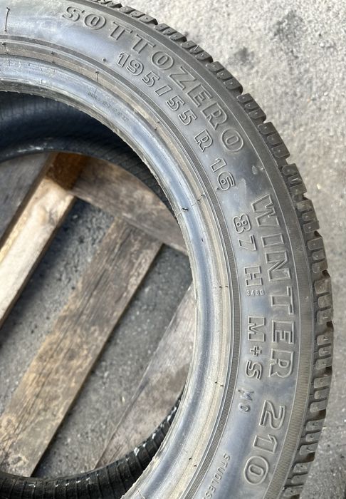 Шини 195 55 16 87H Pirelli Sottozero Winter 210 пара