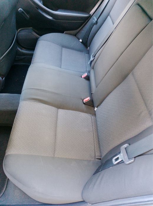Toyota   AVENSIS