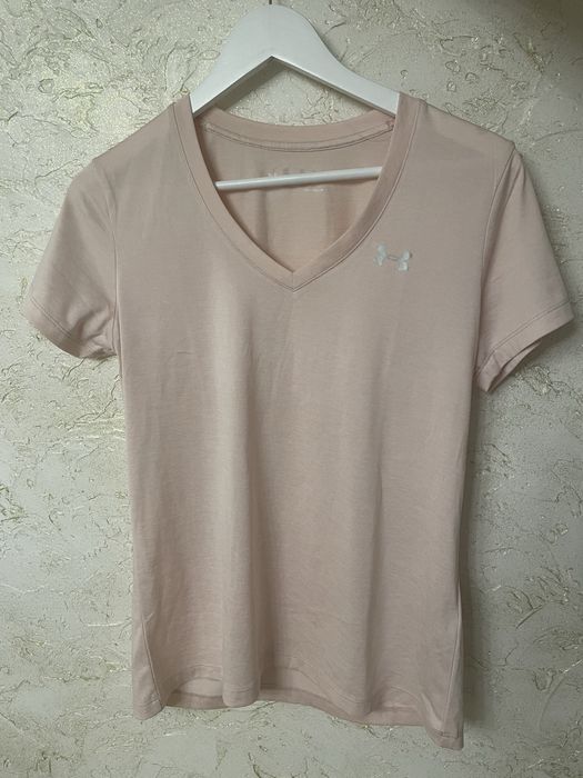 Жіноча футболка UNDER ARMOUR TECH SSV - TWIST Pink , розмір S(M)