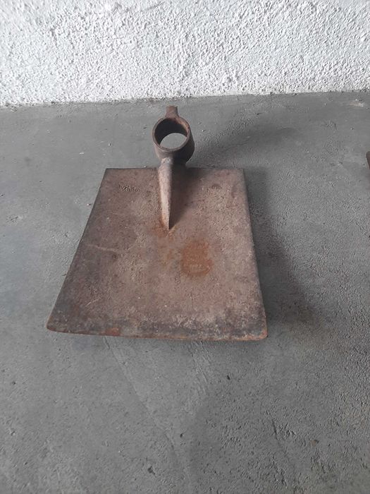 Enxada e sacho de dentes de jardim