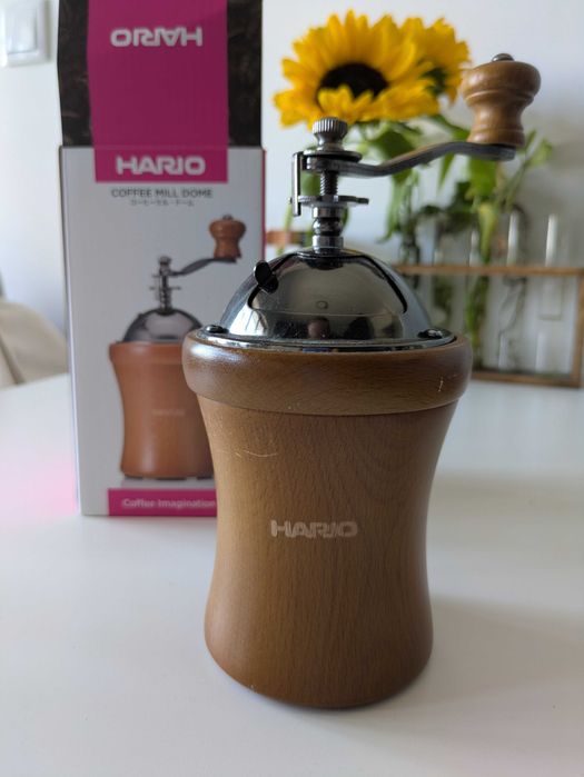 Moinho de café manual Hario Dome MCD-2