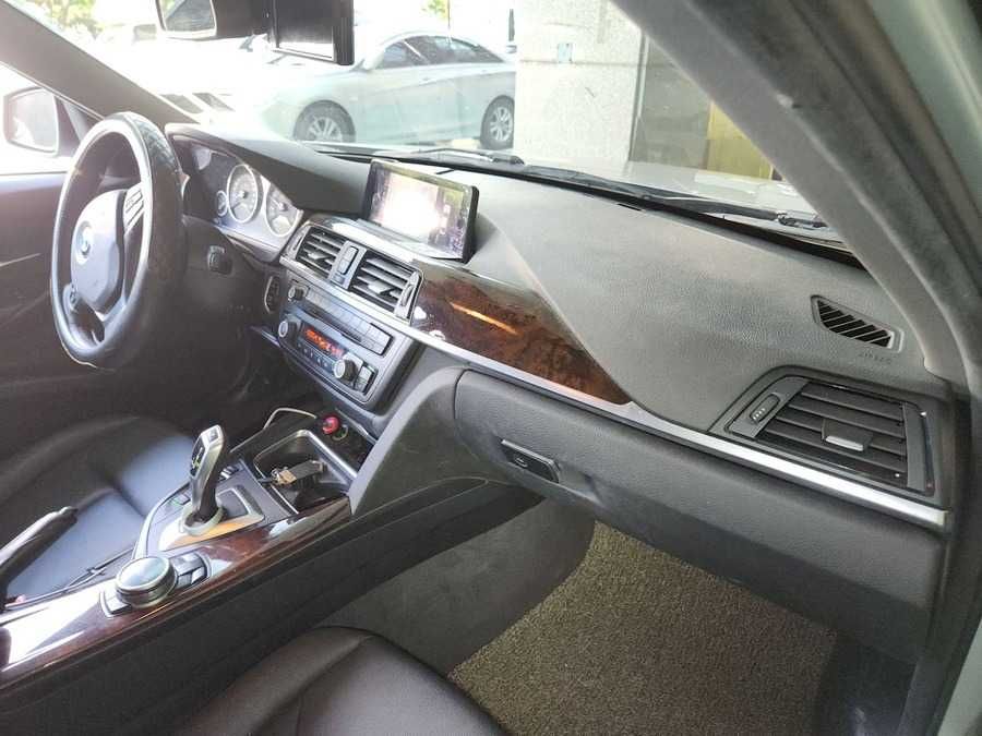 BMW 320d F30 2015 • Дизель, автомат, люк, проєкція