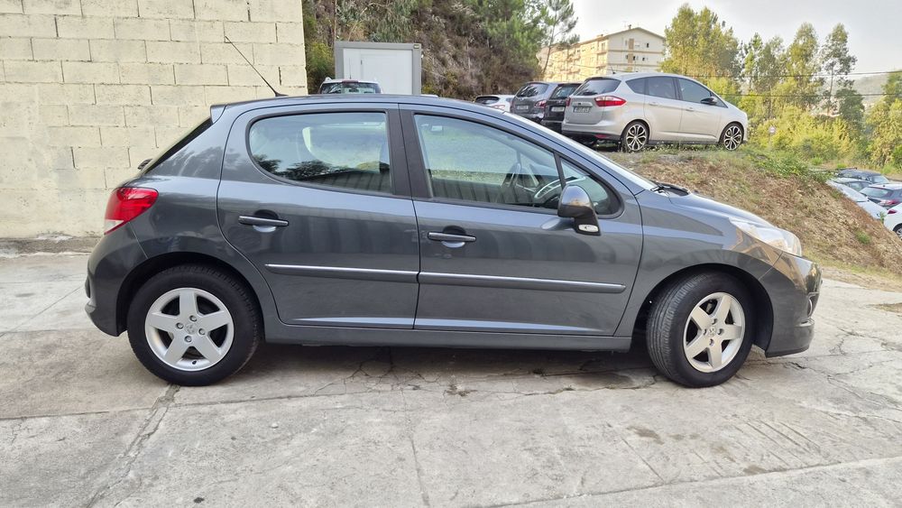 Peugeot 207 1.4i 16v Sport SÓ CHAMADAS