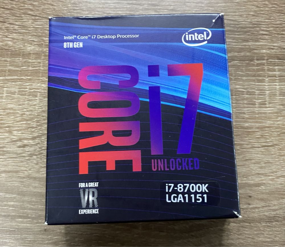 Процессор Intel core i7 8700k 6 ядер 12 потоков 4.7 Ггц частота: 4 700 ...