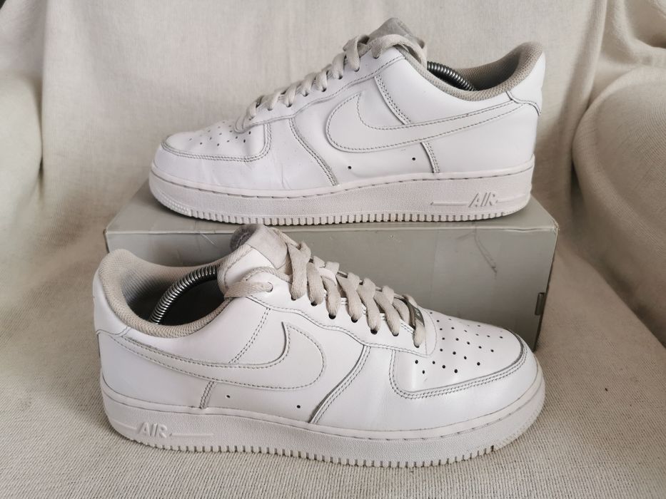 Nike Air Force 1 '07 buty sportowe sneakersy 42,5