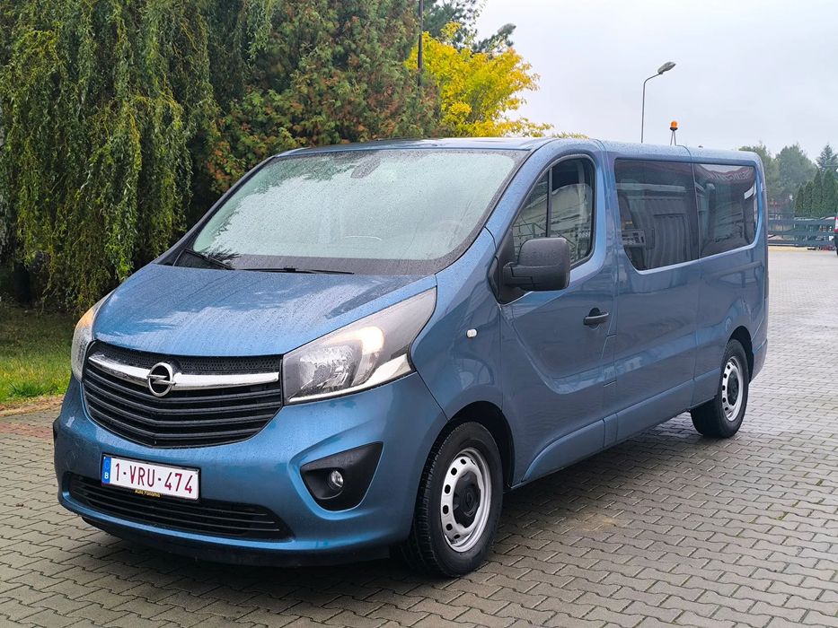 Opel Vivaro 8-osobowy Long Klima navi serwisowany