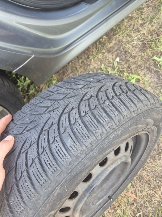 4x Stalówki z kołpakami r15