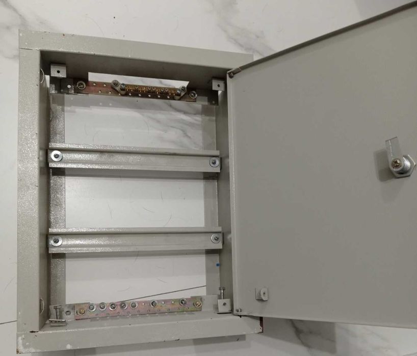 щиток распределительный на 24 модуля